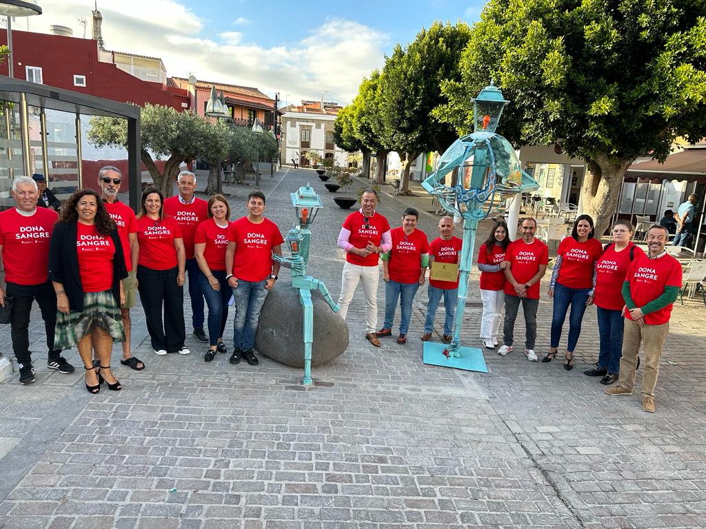Escultura "La Generosidad sin Fronteras" / CanariasNoticias.es Escultura "La Generosidad sin Fronteras" / CanariasNoticias.es