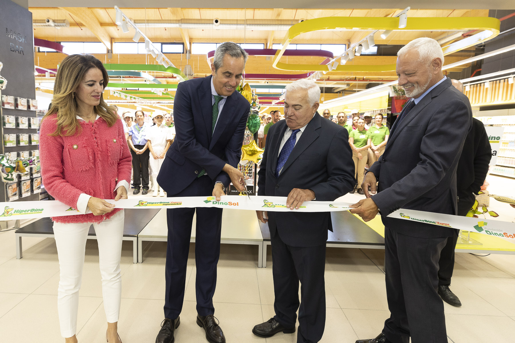 Inauguración HiperDino Santa Brígida / CanariasNoticias.es 