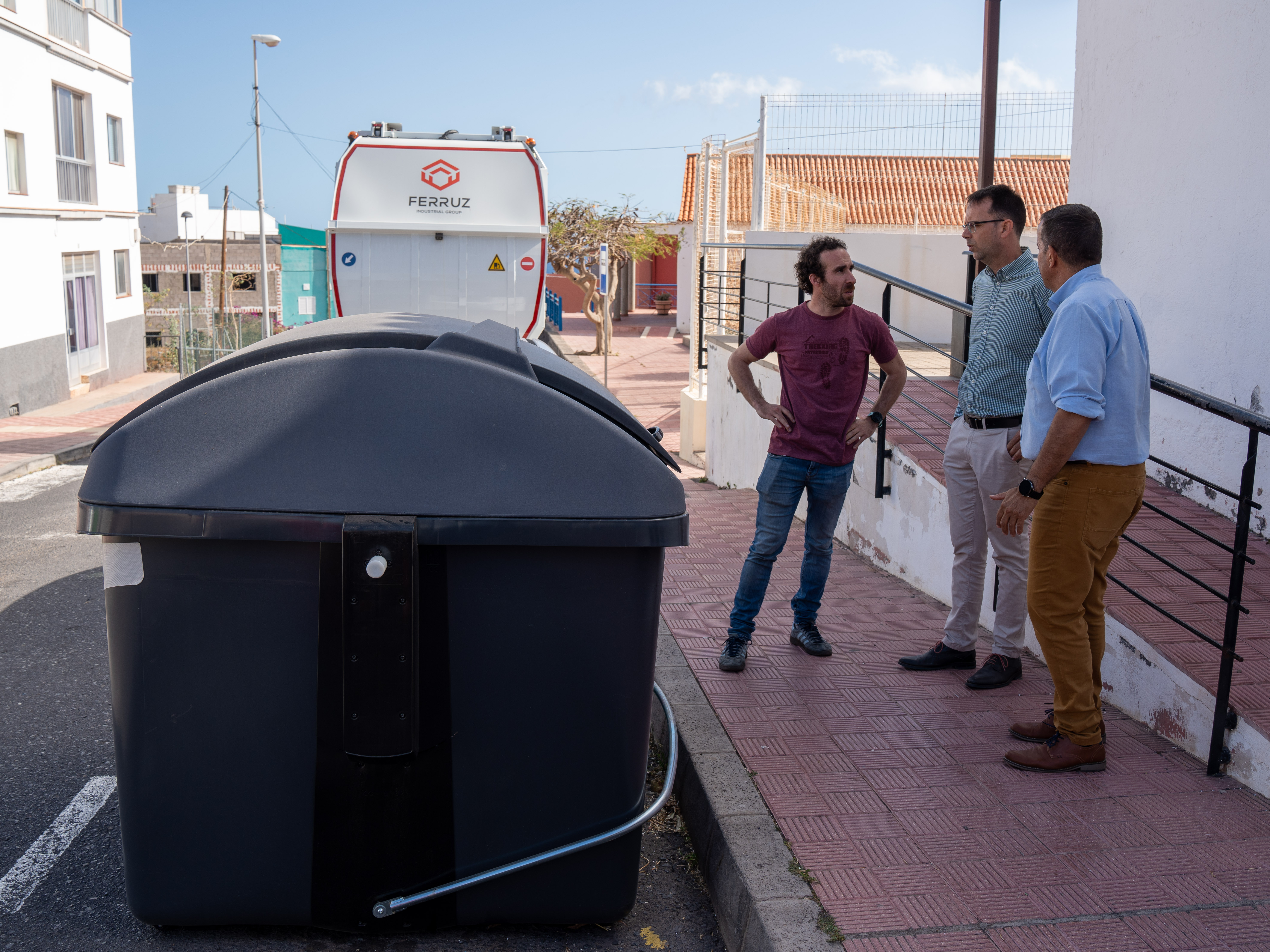 Nuevo sistema de recogida de residuos sólidos / CanariasNoticias.es 