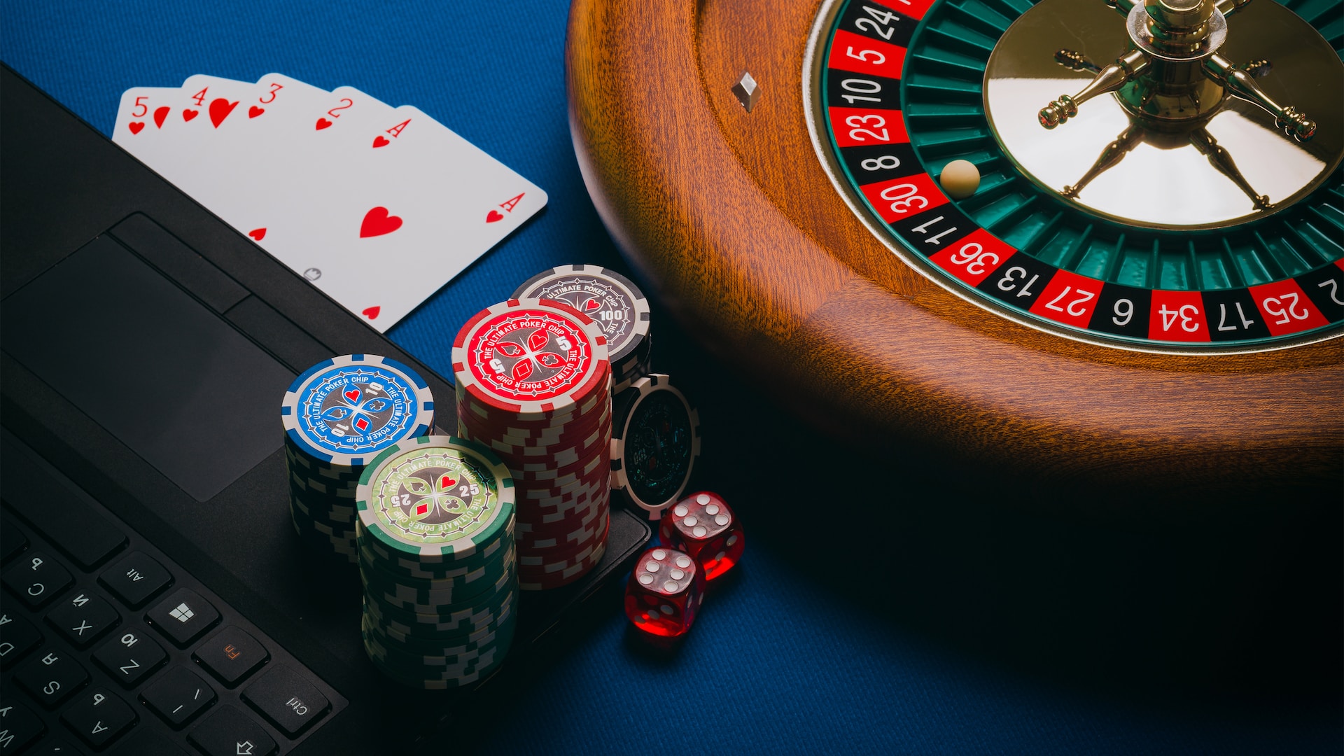 / Aidan Howe (/Unsplash) La sociedad de las apuestas en línea: una experiencia apasionante