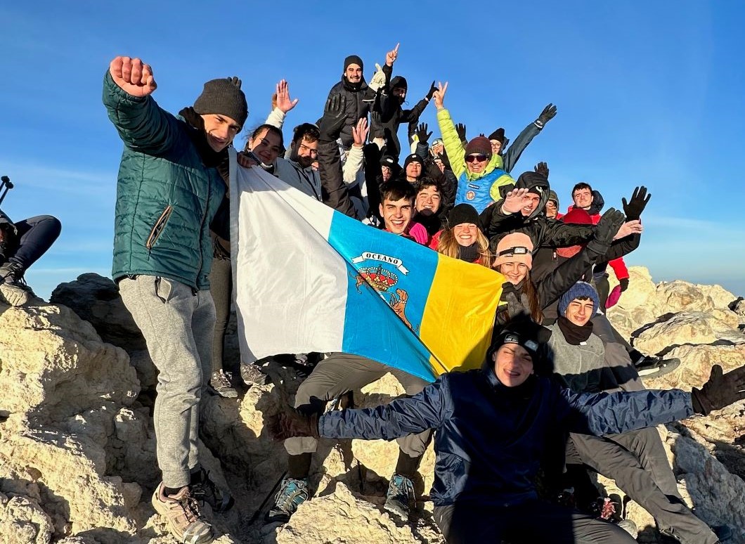 Alumnos de La Laguna en el Teide / CanariasNoticias.es