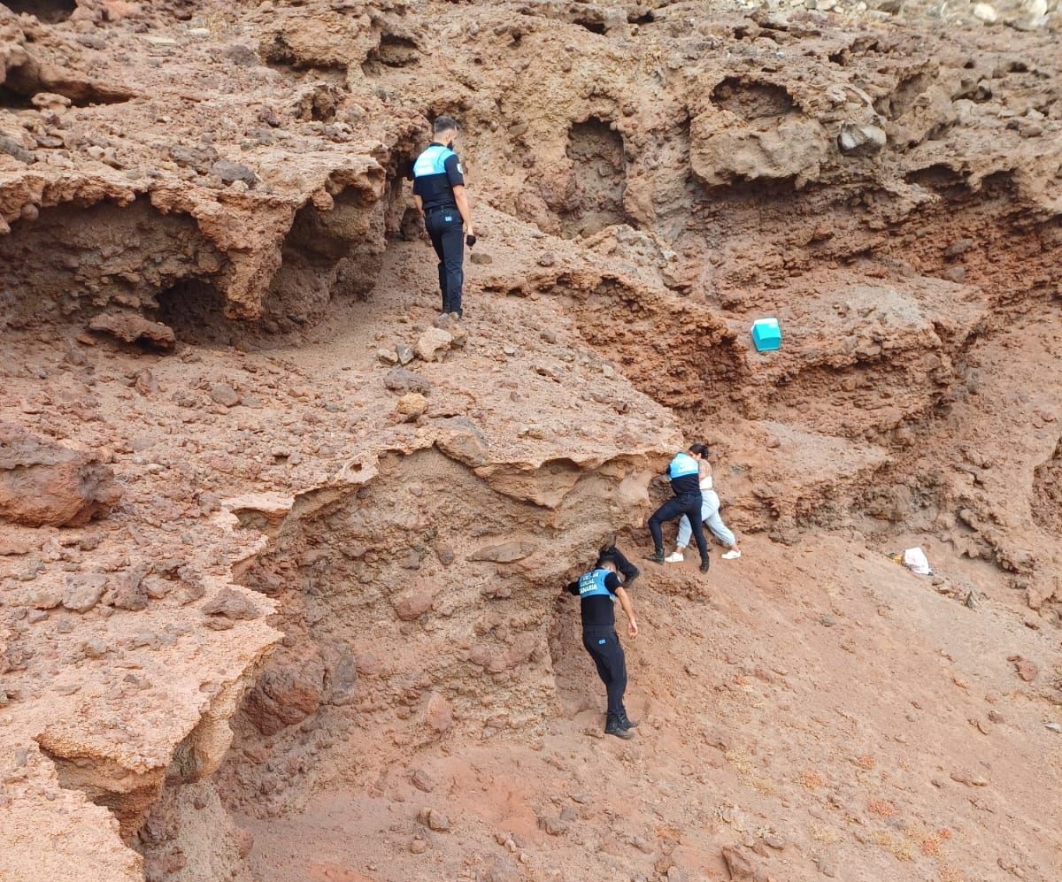 Rescate en El Sobradillo (Gáldar) / CanariasNoticias.es Rescate en El Sobradillo (Gáldar) / CanariasNoticias.es