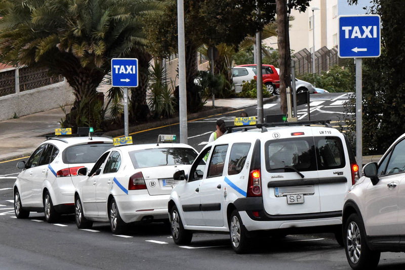 Parada de taxis de Santa Cruz de Tenerife / CanariasNoticias.es 