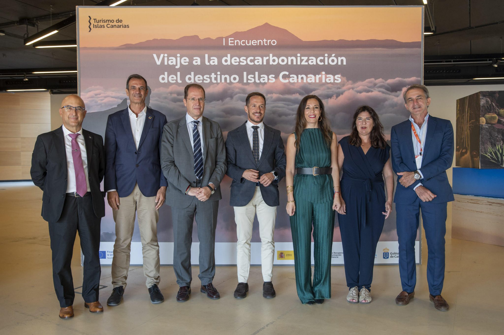 Encuentro Viaje a la descarbonización del destino Canarias / CanarisNoticias.es Encuentro Viaje a la descarbonización del destino Canarias / CanarisNoticias.es