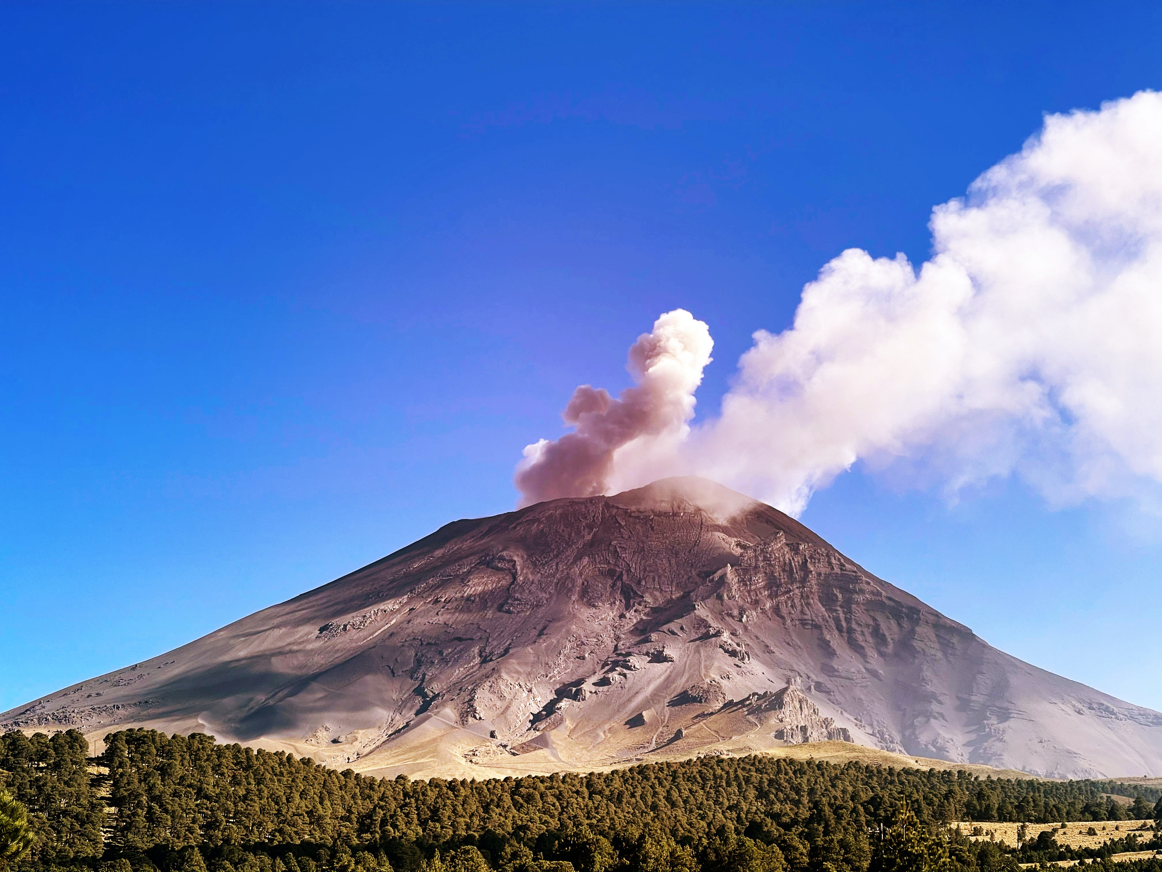 Volcán Popocatépetl / Milton Villemar (Unsplash) volcán Popocatépetl