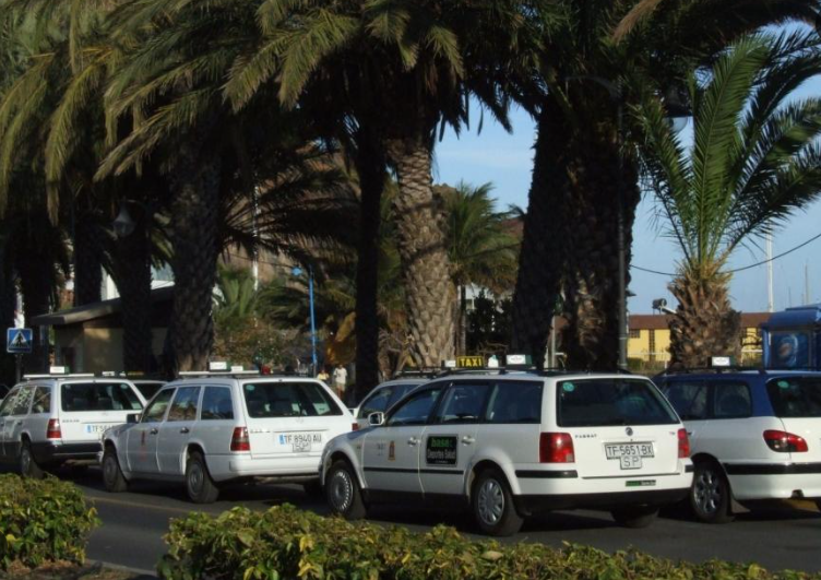Taxis de San Sebastián de La Gomera / CanariasNoticias.es