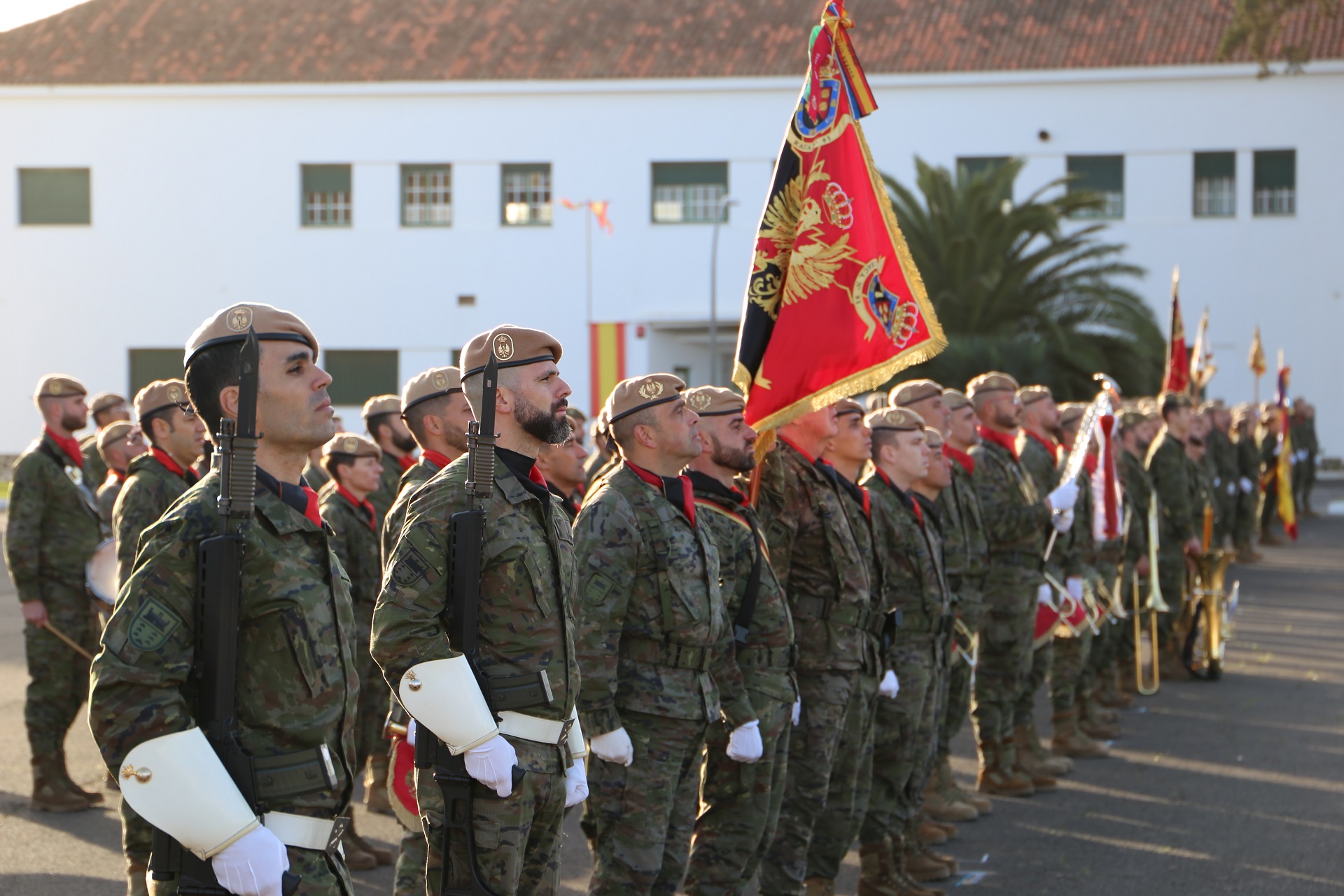 Aniversario de la Brigada "Canarias" XVI / CanariasNoticias.es 