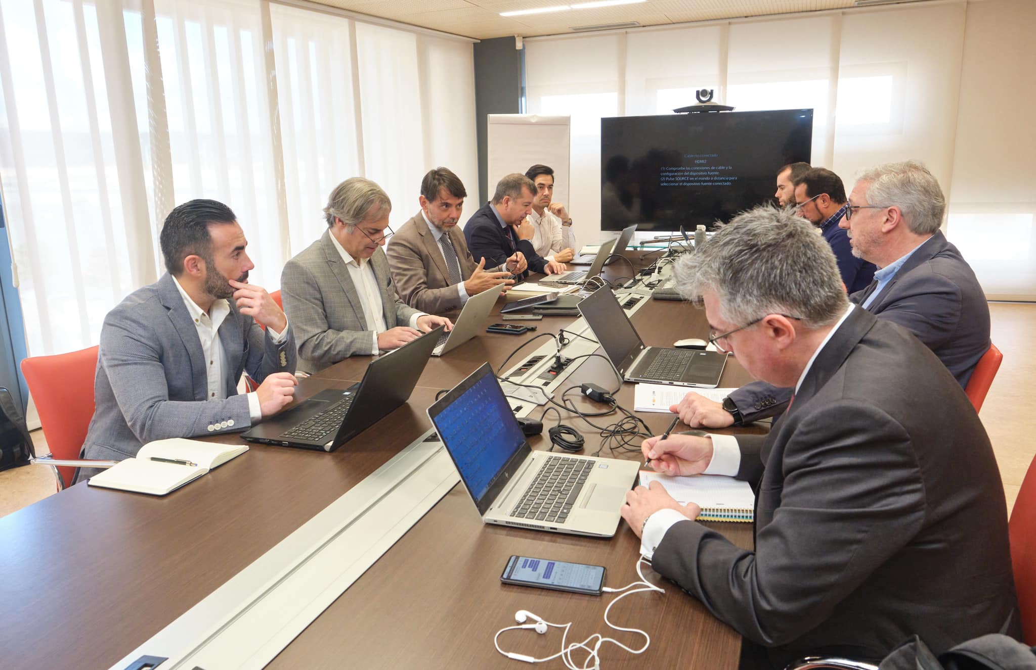 Reunión con Telespazio-Pegasus / CanariasNoticias.es Reunión con Telespazio-Pegasus / CanariasNoticias.es
