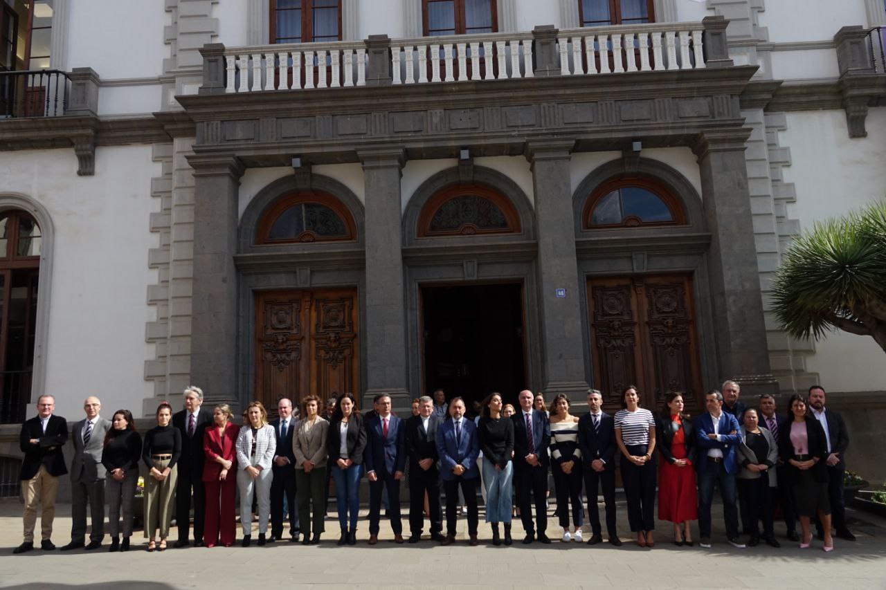 Minuto de silencio Ayuntamiento Santa Cruz de Tenerife 