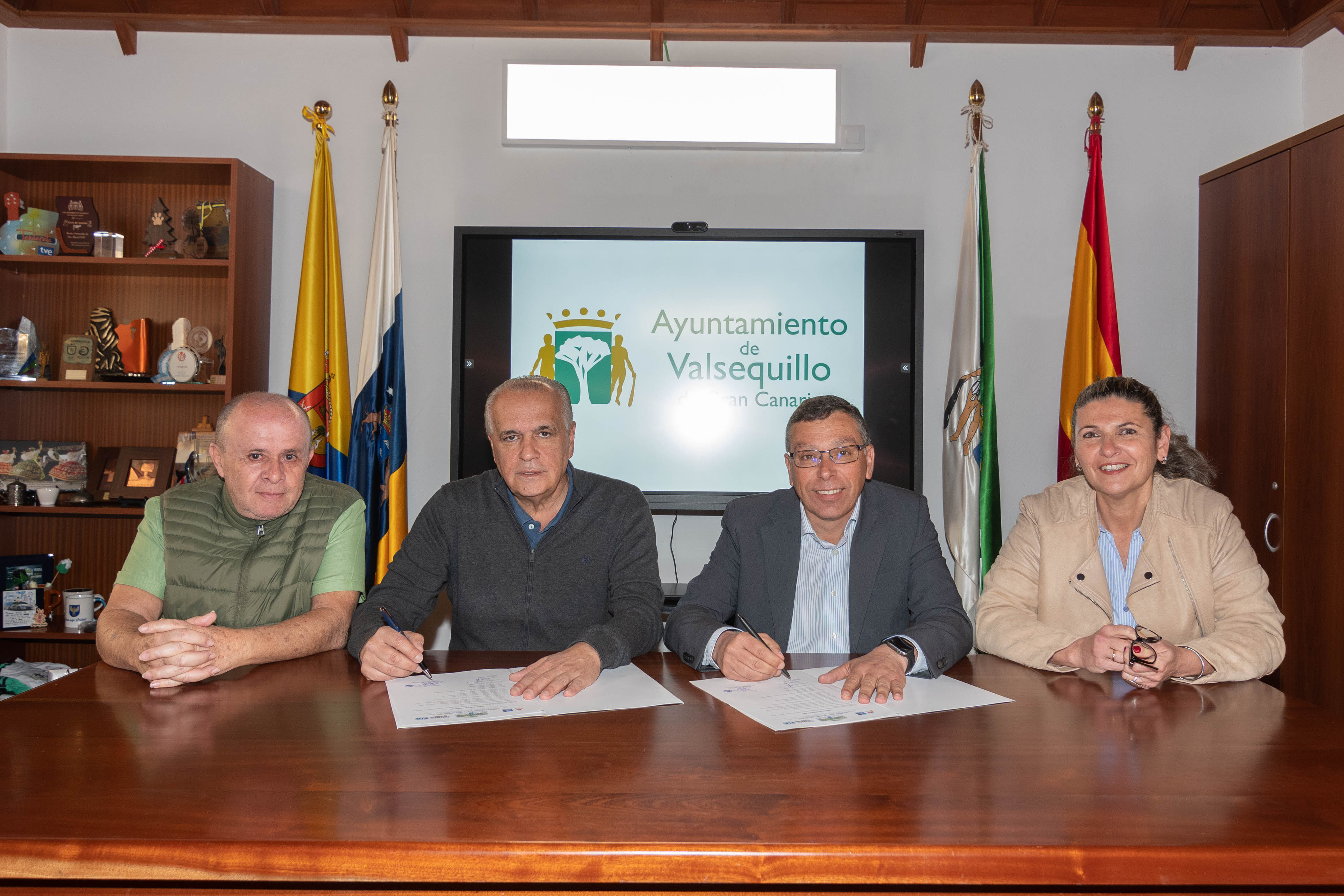 Firma del convenio / CanariasNoticias.es 