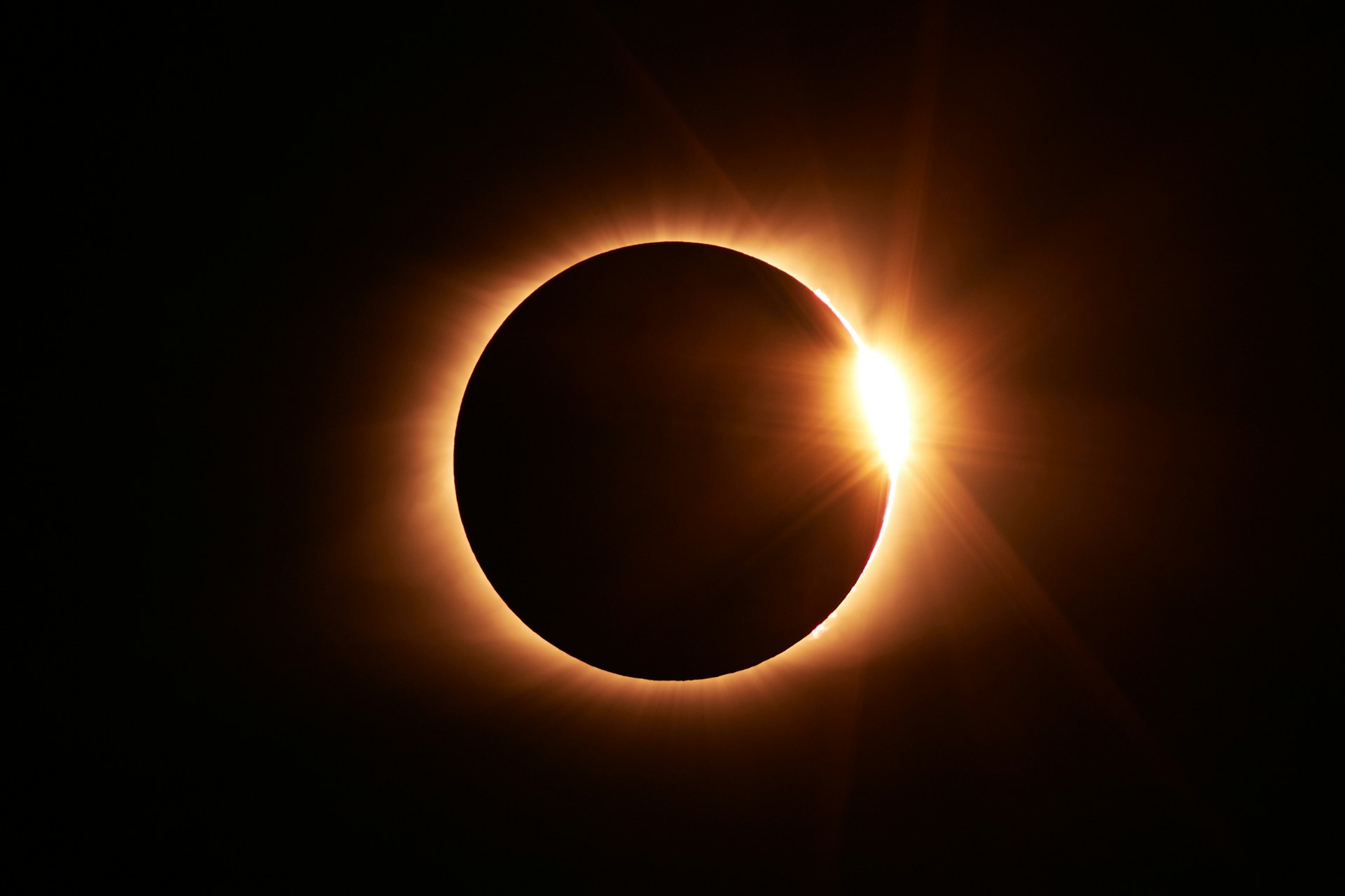 / Jongsun Lee (Unsplash) Eclipse de Sol