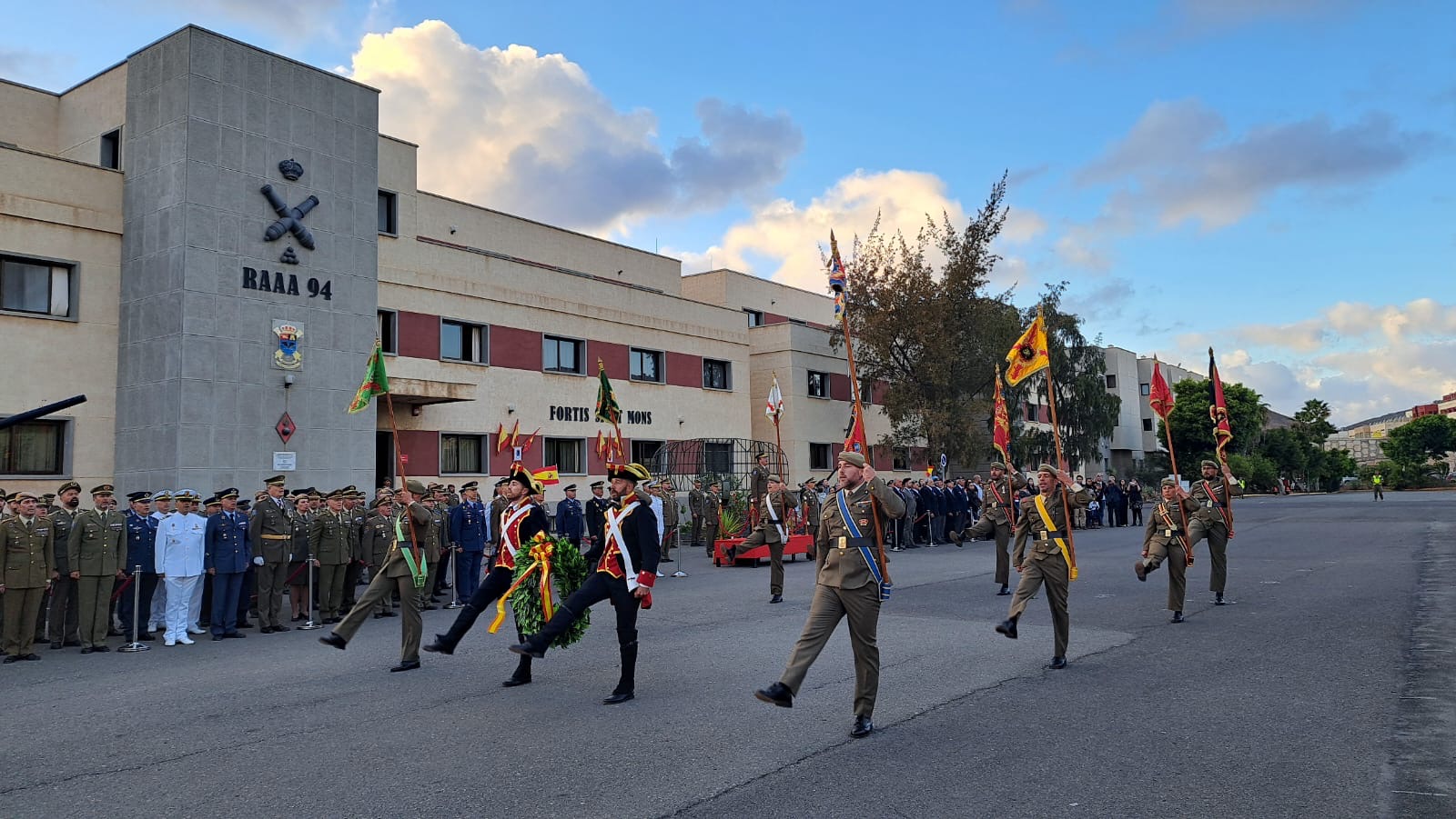 Acto militar de RAAA 94 / CanariasNoticias.es