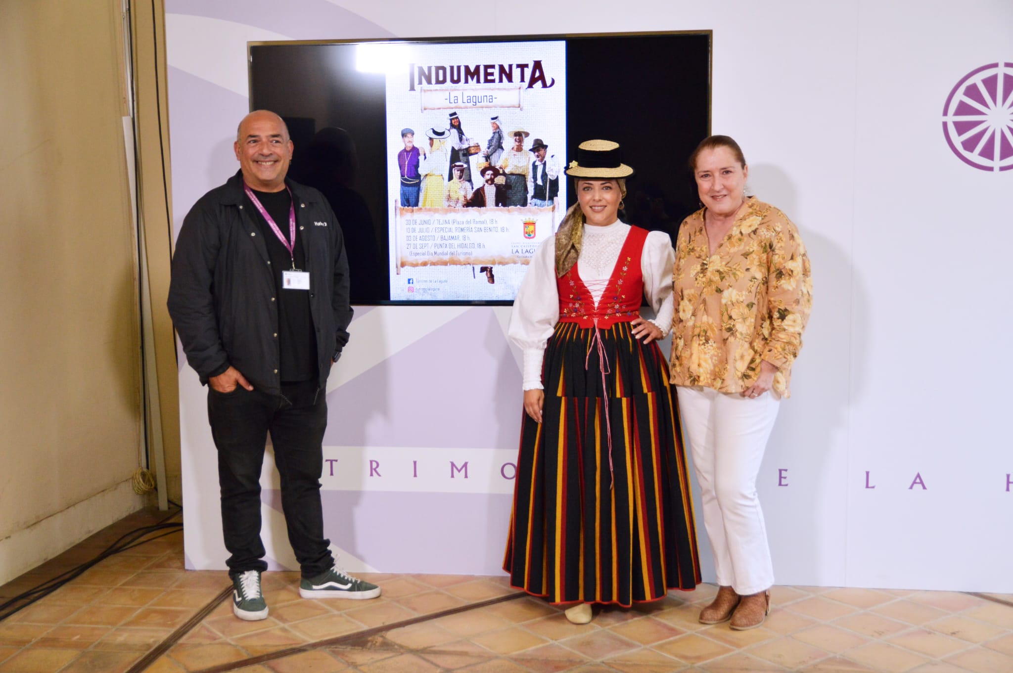 La Laguna promueve la vestimenta tradicional a través del teatro
