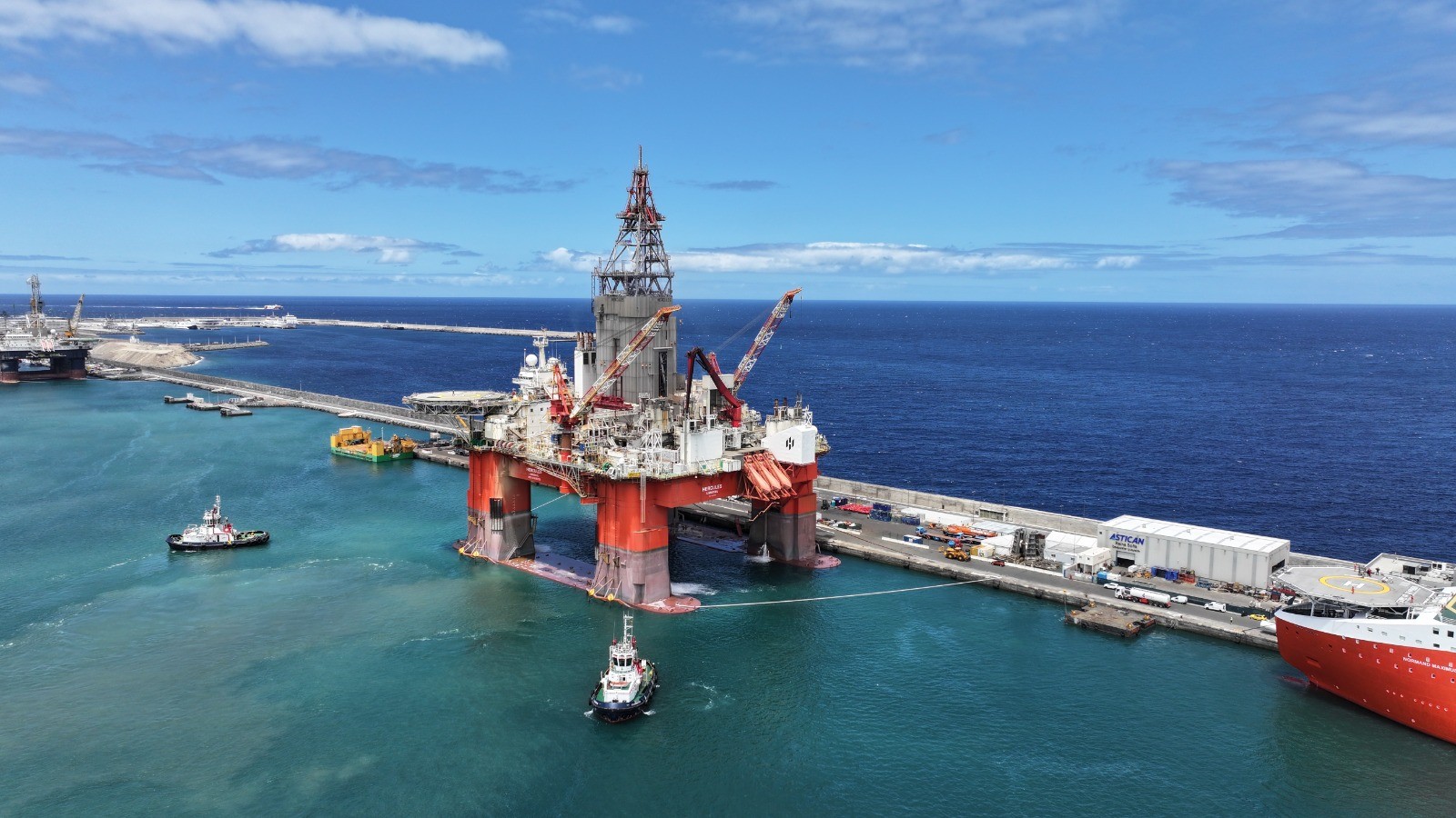 Plataforma Hércules. Puerto de Las Palmas/ canariasnoticias.es