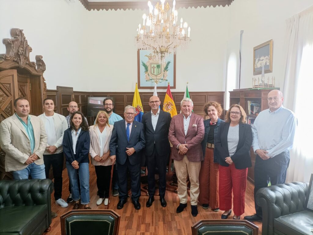 El alcalde recibe al embajador y al cónsul honorario de Países Bajos