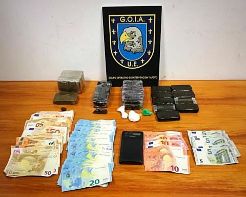 Droga y dinero incautados por la Policía Local de Las Palmas de Gran Canaria