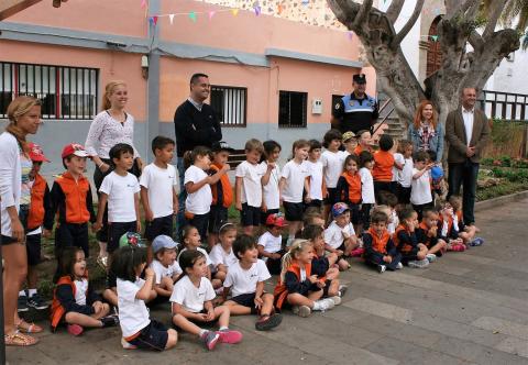 Visita de alumnos a la Policía Local de Granadilla de Abona