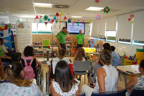 Taller con niños del Hospital Universitario de Canarias