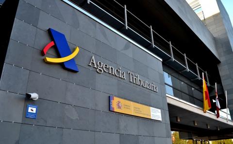 Fachada de la Agencia Tributaria