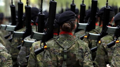 Mujeres en el Ejército