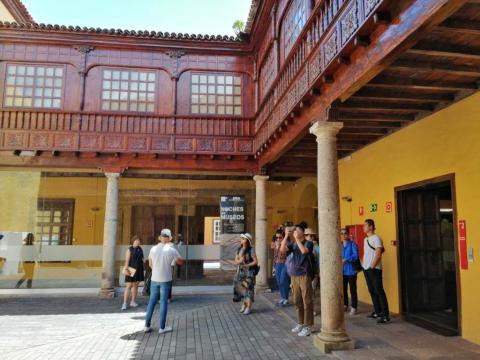 Diez agentes de viajes de China han visitado Tenerife Diez agentes de viajes de China han visitado Tenerife