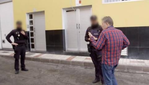 Alberto Chicote con la Policía Alberto Chicote con la Policía