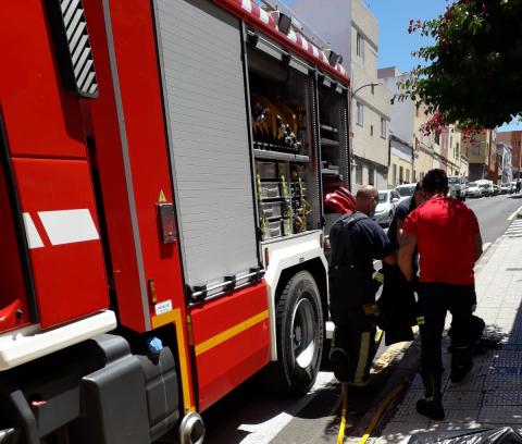 / @BomberosTf