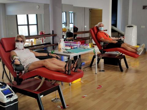 Donantes de sangre del ICHH Donantes de sangre del ICHH