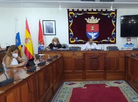 Pleno del Ayuntamiento de Arrecife. Lanzarote Pleno del Ayuntamiento de Arrecife. Lanzarote