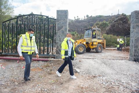 El Cabildo de Gran Canaria finalizará este año el aparcamiento del Jardín Canario El Cabildo de Gran Canaria finalizará este año el aparcamiento inferior del Jardín Canario