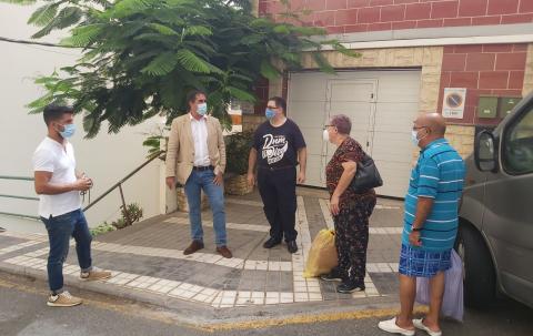 Visita de CC-UxGC a el barrio de El Cardón. Las Palmas de Gran Canaria Visita de CC-UxGC a el barrio de El Cardón. Las Palmas de Gran Canaria