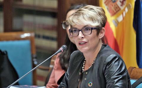 Elena Máñez Elena Máñez