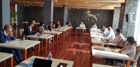 Reunión de la Asociación de Municipios Turísticos de Canarias