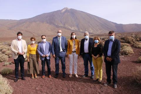 La ministra Reyes Maroto anuncia un plan específico para el turismo de Canarias La ministra Reyes Maroto anuncia un plan específico para el turismo de Canarias