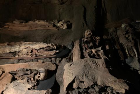 Prácticas funerarias de los antiguos canarios en El Museo Canario. Las Palmas de Gran Canaria