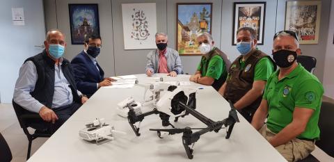 Teror firma un convenio de colaboración con el Grupo Especial de Búsqueda y Evacuación (GEBE) Teror firma un convenio de colaboración con el Grupo Especial de Búsqueda y Evacuación (GEBE)