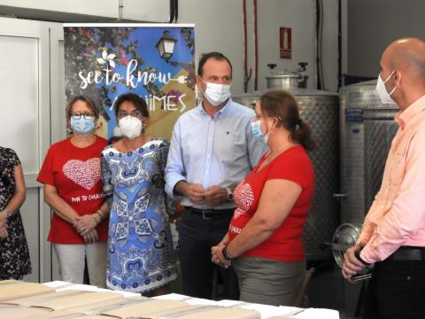 La almazara de Agüimes dona una parte de su producción a organizaciones benéficas / CanariasNoticias.es La almazara de Agüimes dona una parte de su producción a organizaciones benéficas / CanariasNoticias.es