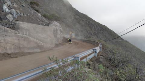 Reabre al tráfico la carretera insular HI-50 de acceso a Sabinosa/ CanariasNoticias.es