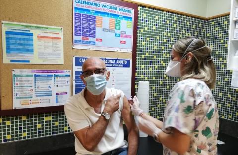 Vacunación contra la gripe en Canarias Vacunación contra la gripe en Canarias