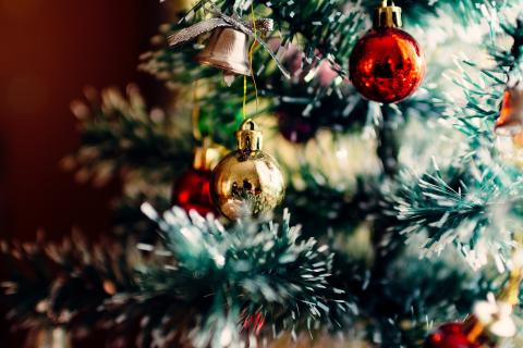 / Free-Photos (Pixabay) Árbol de Navidad