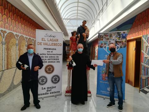 Subasta solidaria del lagar de Valleseco a San Juan de Dios / CanariasNoticias.es Subasta solidaria del lagar de Valleseco a San Juan de Dios / CanariasNoticias.es