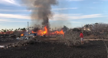  Incendio en el descampado detrás del parque acuático en Corralejo/CanariasNoticias.es