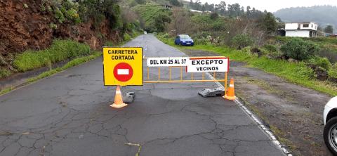 Apertura de la carretera del Roque hasta el Pico de La Nieve / CanariasNoticias.es Apertura de la carretera del Roque hasta el Pico de La Nieve / CanariasNoticias.es