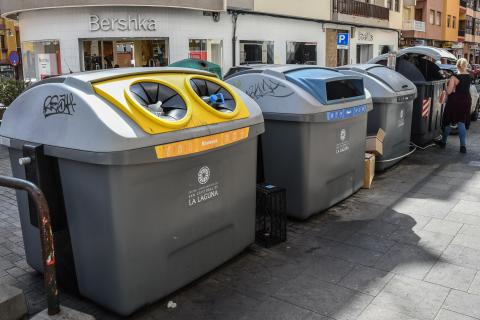 Punto de reciclaje en La Laguna / CanariasNoticias.es Punto de reciclaje en La Laguna / CanariasNoticias.es