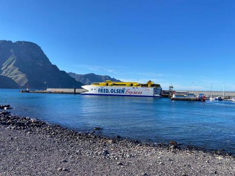 Buque Fred Olsen en el Puerto de Agaete / CanariasNoticias.es