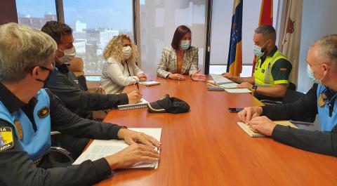 Reunión de seguridad del distrito Anaga de Santa Cruz de Tenerife / CanariasNoticias.es Reunión de seguridad del distrito Anaga de Santa Cruz de Tenerife / CanariasNoticias.es