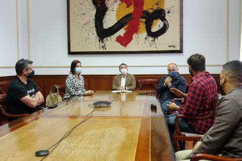 Reunión para apoyar al sector de la hostelería y la restauración / CanariasNoticias.es Reunión para apoyar al sector de la hostelería y la restauración / CanariasNoticias.es