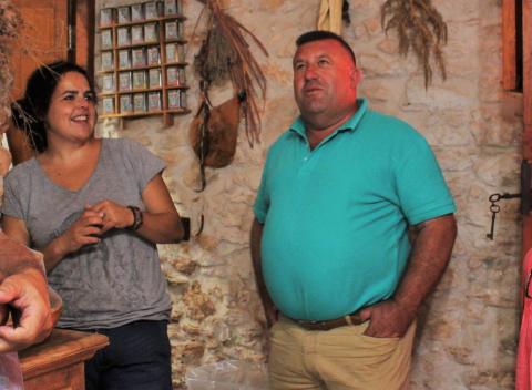 El alcalde de Antigua, Matías Peña y Malole Rodríguez en el Hotel Rural Era de La Corte / CanariasNoticias.es