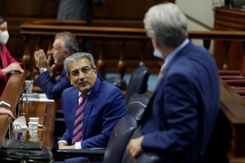 Román Rodríguez en el Parlamento de Canarias / CanariasNoticias.es Román Rodríguez en el Parlamento de Canarias / CanariasNoticias.es