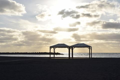 Zonas de sombra de la playa de Santa Cruz de La Palma / CanariasNoticias.es